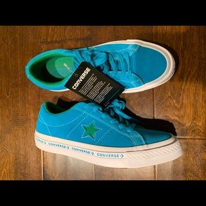 Converse Chuck Taylor® One Star Leather sneaker